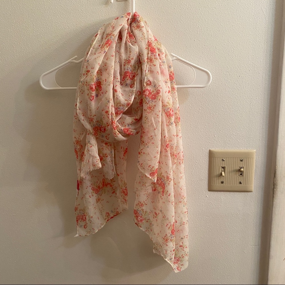 Green Gate x Uniqlo Floral Cottagecore Grandmacore Scarf Y2K
